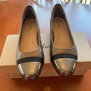 CLARKS JULIET MONTE LEATHER BRONZE PEWTER FLAT